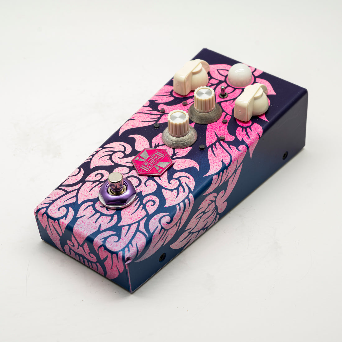 Abelha Tropical Fuzz • Custom Shop <p> AB0092