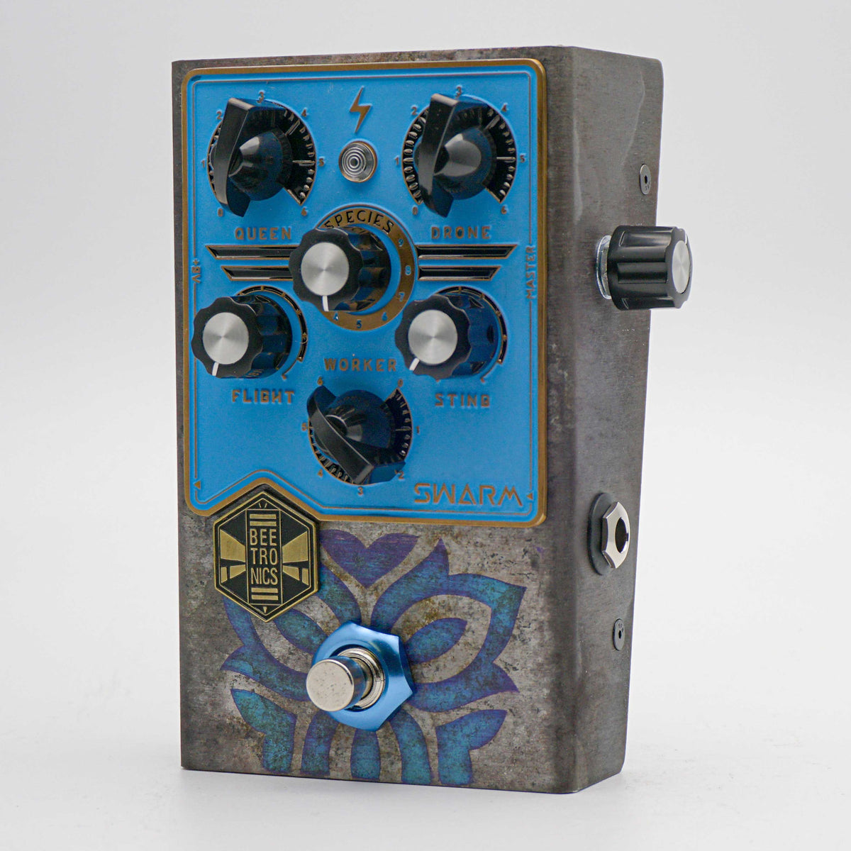 Swarm - Deep Blue<p> Custom Series