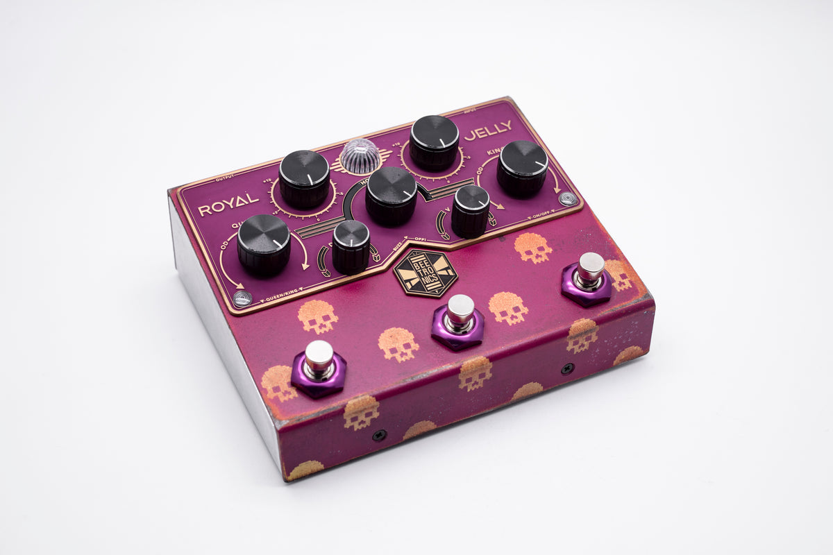 Royal Jelly - Gamer Skull - RJ1302 <p> Custom Series