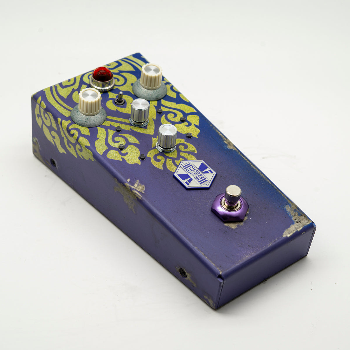 Abelha Tropical Fuzz • Custom Shop • AB0023