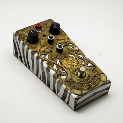 Abelha Tropical Fuzz • Custom Shop <p> AB0081
