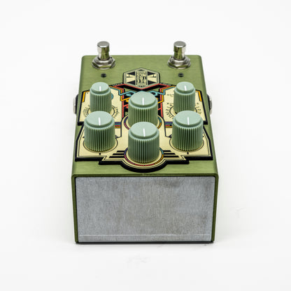 BeeBeeDee Analog Delay