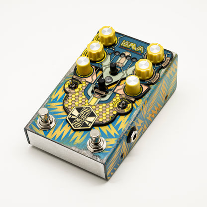 LARVA Morphing Phaser • Custom Shop • 0001