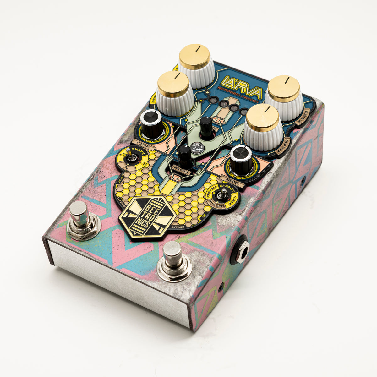 LARVA Morphing Phaser • Custom Shop • 0009