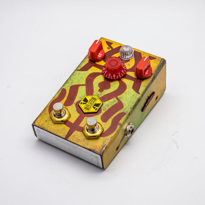 Octahive High Octave Fuzz <p> Custom Shop Dual FS <p> OH1700